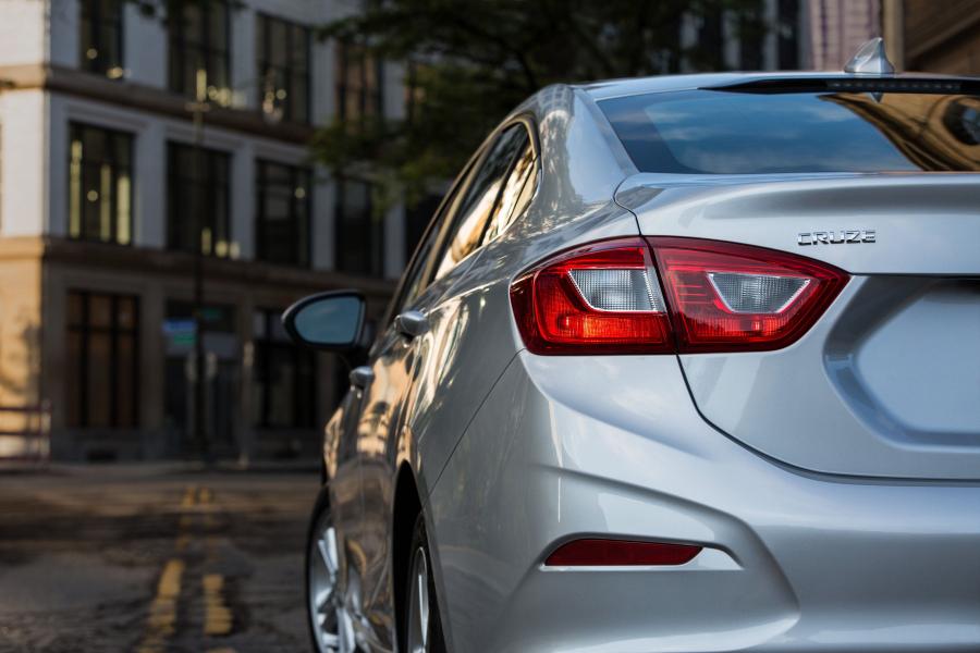 Детали экстерьера Chevrolet Cruze Diesel 2017 года  (NA) (фото 4 из 52)